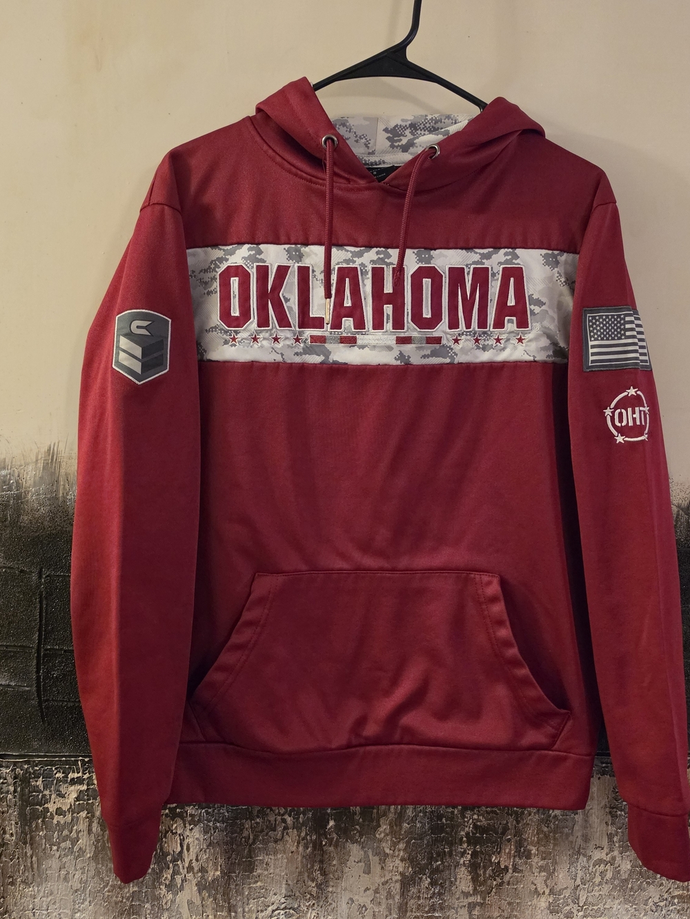 NWOT Colosseum Oklahoma Sooners Men's Size S Red Pullover Hoodie Sweatshirt